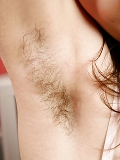 Briar Hairy Women Masturbation Pictures