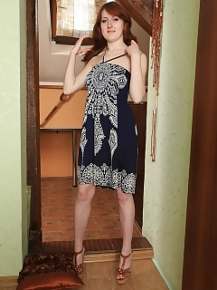 Sandy Girl 70s Hairy