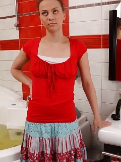 Graceful Doll Didlo-fucks While Washing