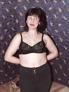 Naughty Brunette Taking In Some Hard Sex As She Unfolds Wide To Reveal Her Bushy Mature Gap!