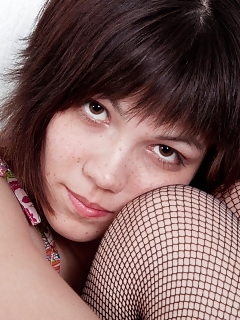 Good-looking Sasha M Smoothly Strips Down To Her Spectacular Natural Body Before Relaxing Back On The Bed And Plowing Her Beaver With Several Toys.