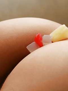 Nice-looking Asian Sexie Is Weared Nice Enough To Munch Pussy Fruit Sunday