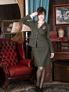 In Her Best Soldier Uniform, Kate Anne Is The Greatest Ever