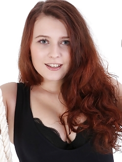 Lena Hairy Pussy Handjobs