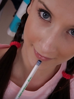 Jessica Writes A Cute Letter