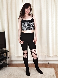 Natasha Hot Black Hairy Pussy