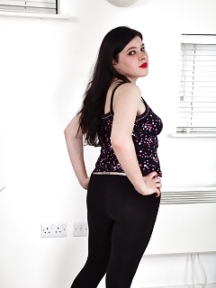 Abigail Hairy Girls And Women